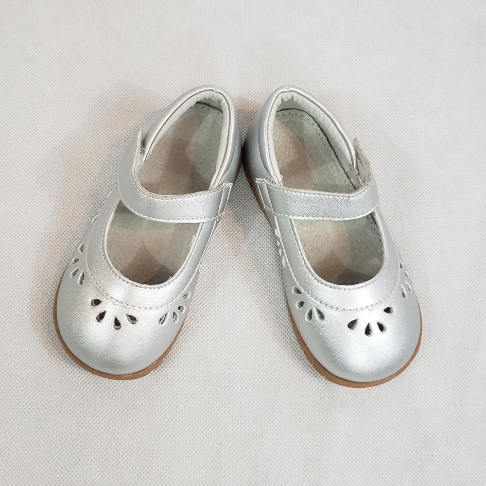 Silver Leather Mary Jane Dress Shoes EU 28 NWOB